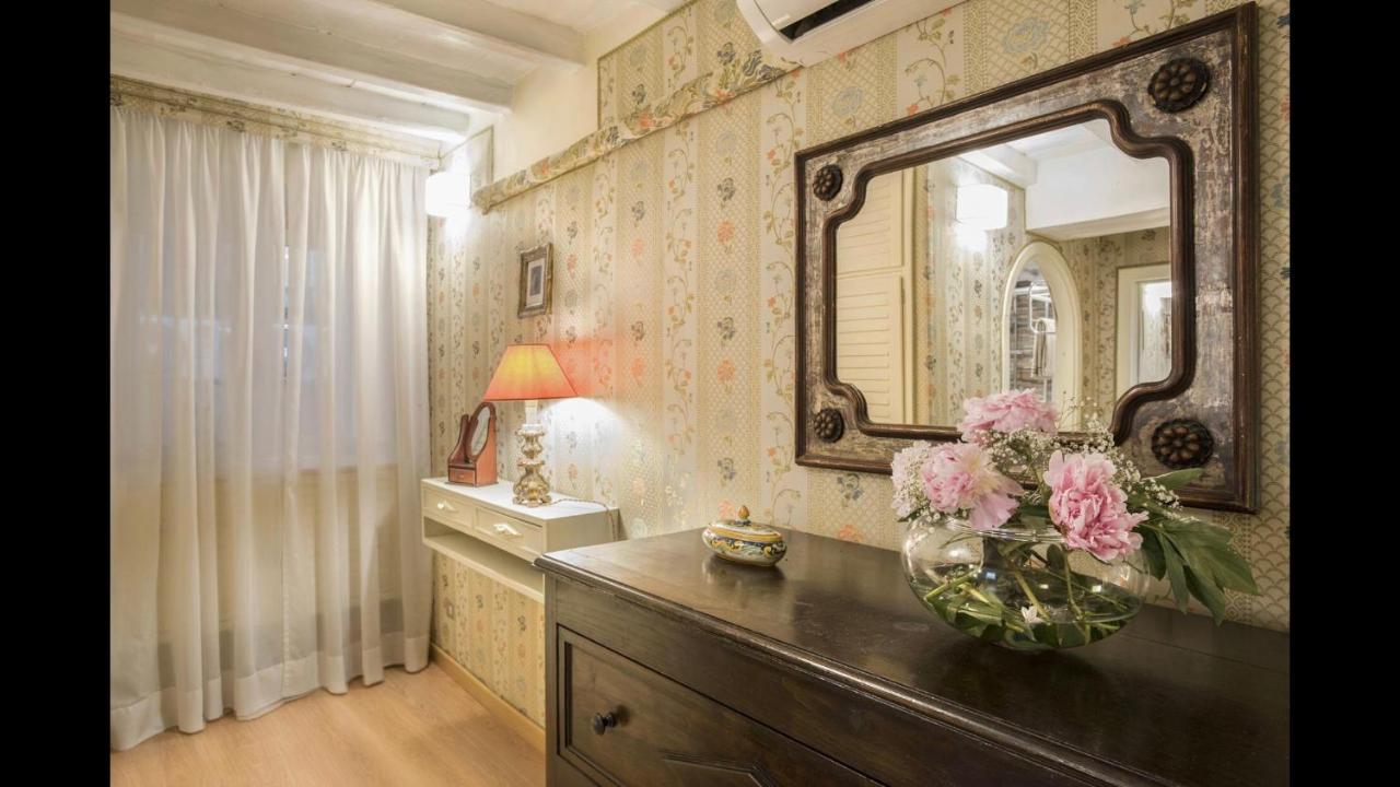 Trevinestrome - Exclusive Trevi Fountain View Apartment Buitenkant foto