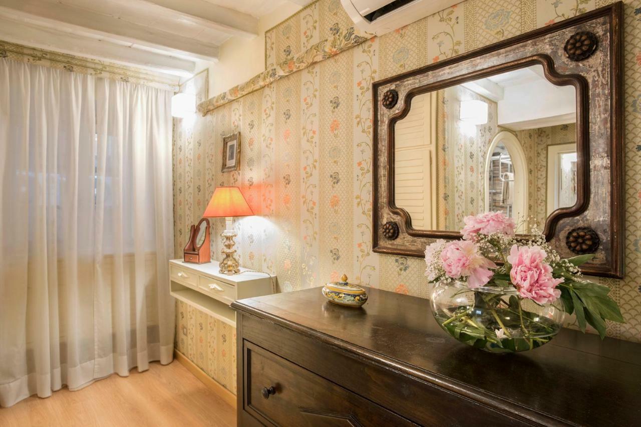 Trevinestrome - Exclusive Trevi Fountain View Apartment Buitenkant foto