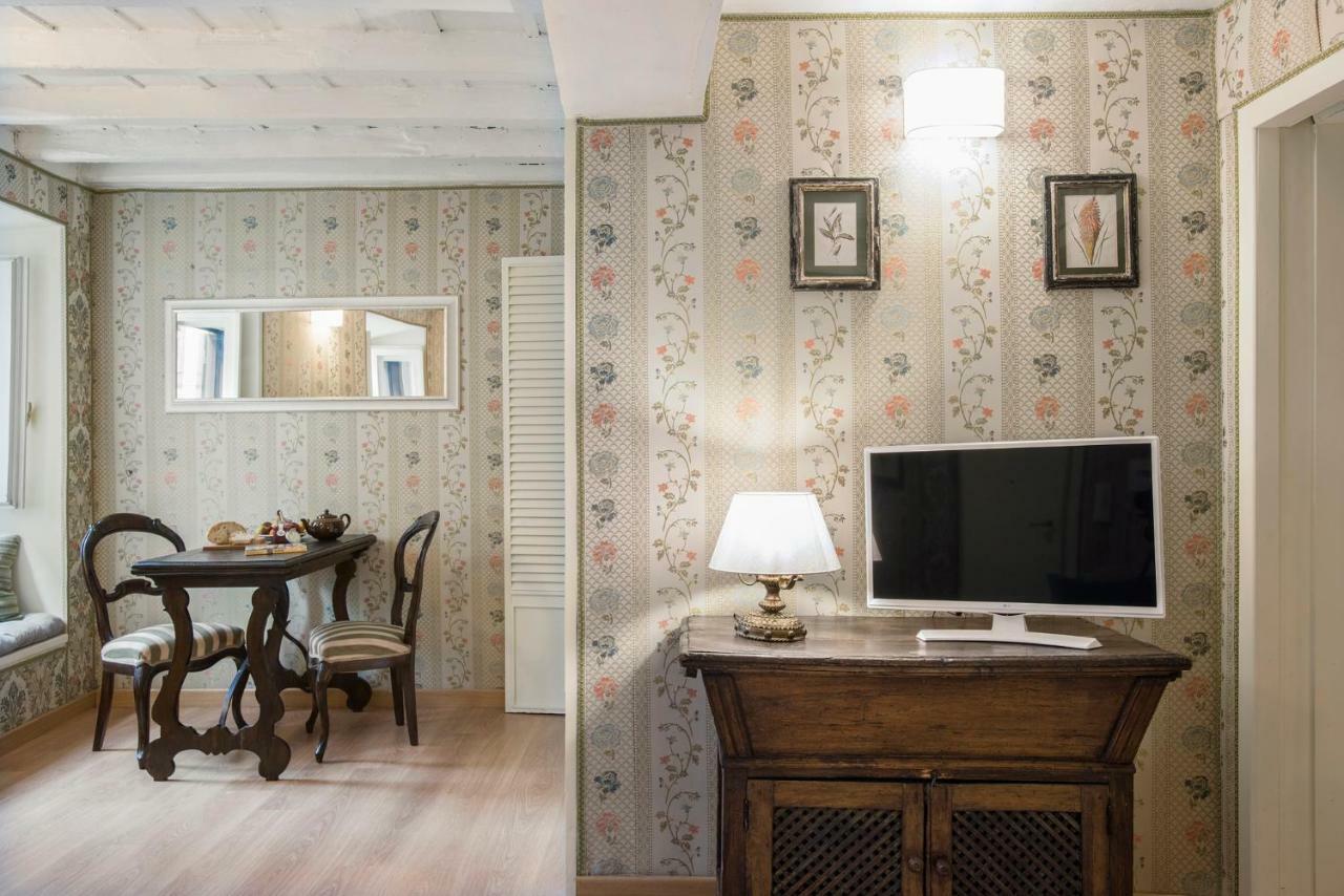 Trevinestrome - Exclusive Trevi Fountain View Apartment Buitenkant foto