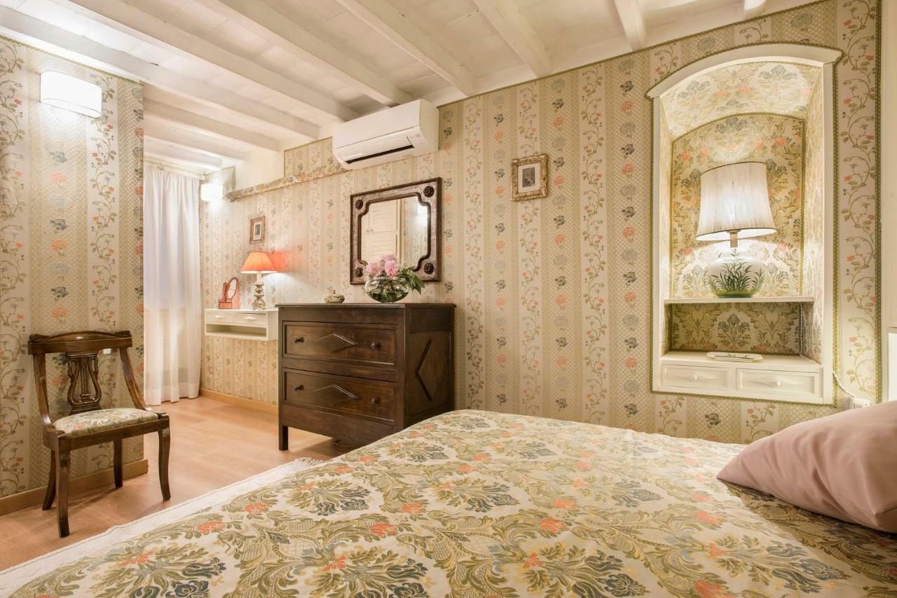 Trevinestrome - Exclusive Trevi Fountain View Apartment Buitenkant foto