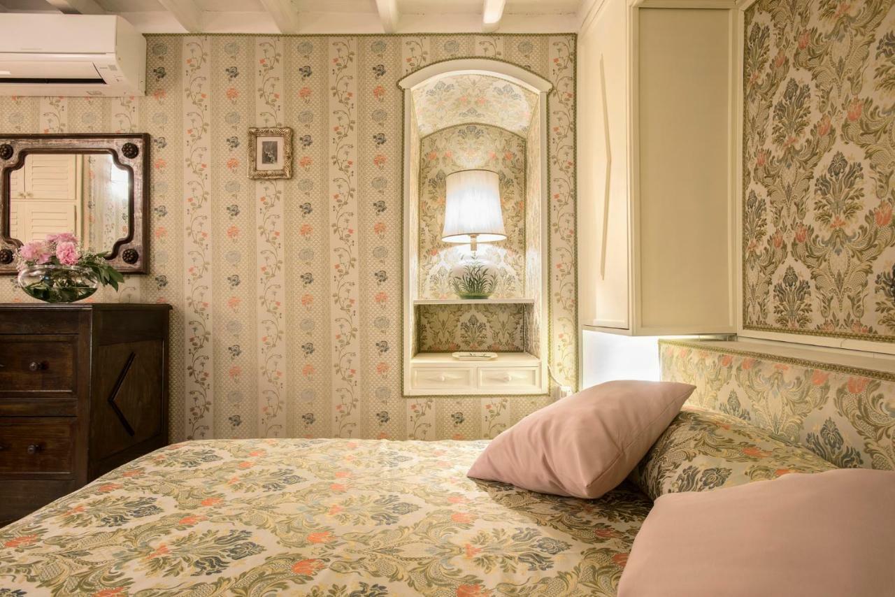 Trevinestrome - Exclusive Trevi Fountain View Apartment Buitenkant foto